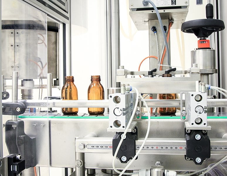 You are currently viewing Microbiological purity of cosmetic products – sources of contamination and microbiological limits