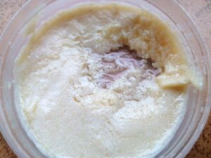 Read more about the article Contamination of cosmetics during use